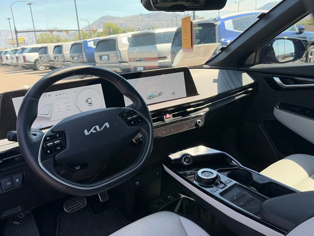 Used 2022 Kia EV6 GT-Line w/ GT-Line White Seat Package AWD/4WD image 22