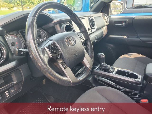Used 2018 Toyota Tacoma TRD Sport w/ Technology Package AWD/4WD image 12