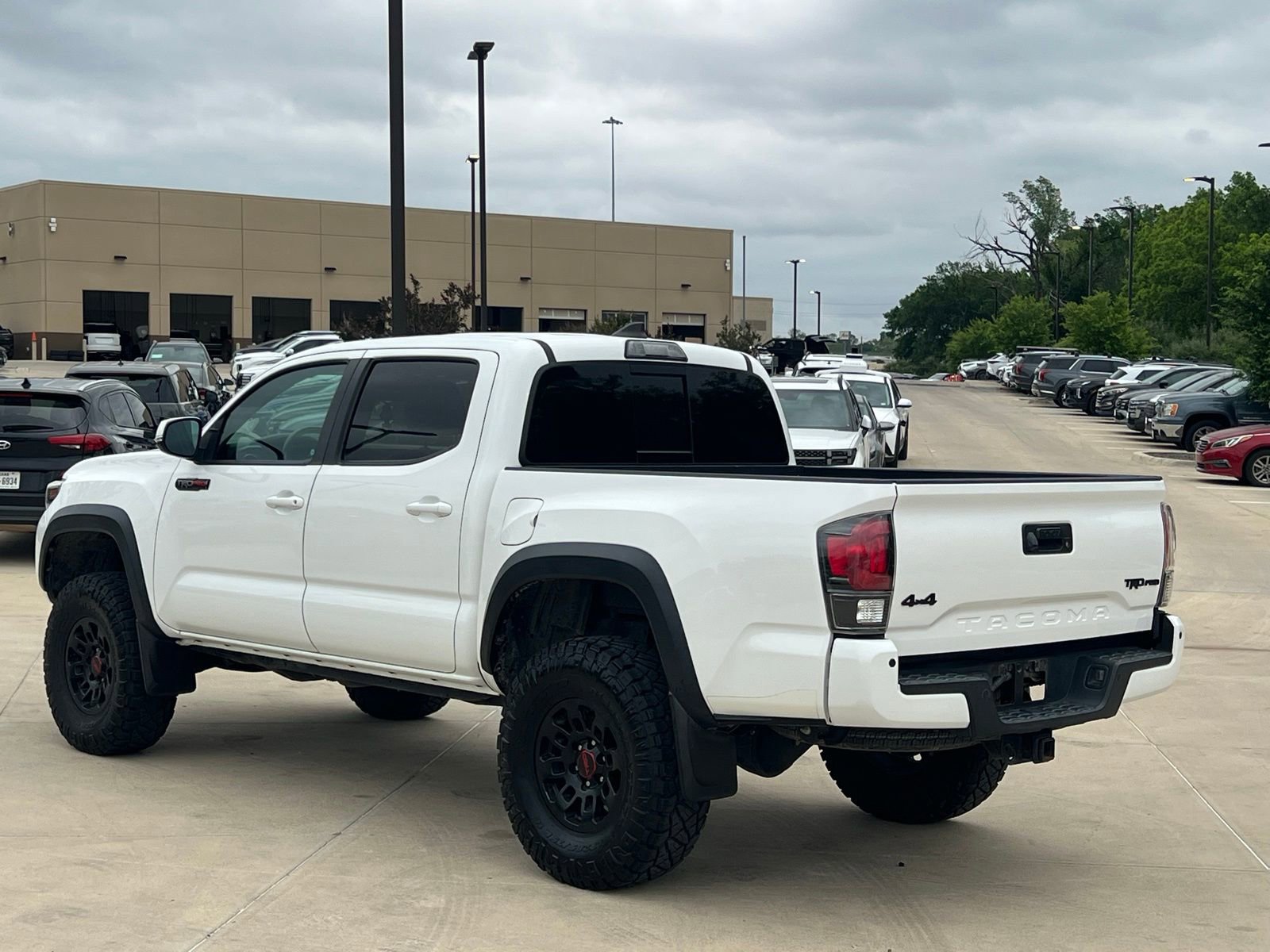 Used 2019 Toyota Tacoma TRD Pro AWD/4WD image 11