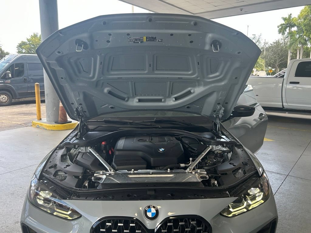Used 2022 BMW 430i Coupe w/ M Sport Package RWD image 26