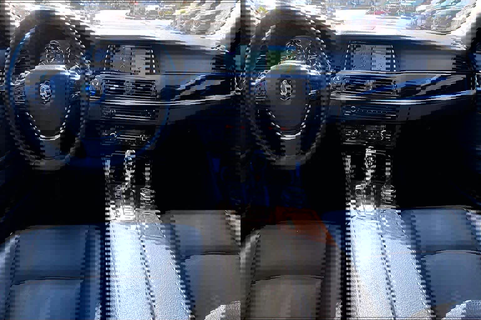 Used 2016 BMW 528i xDrive Sedan image 16