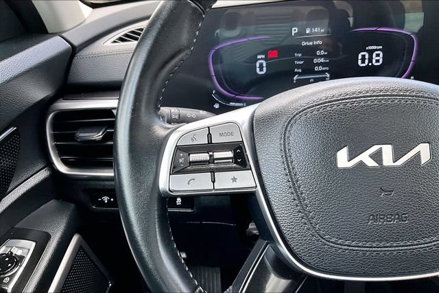 Used 2025 Kia Telluride S AWD/4WD image 11