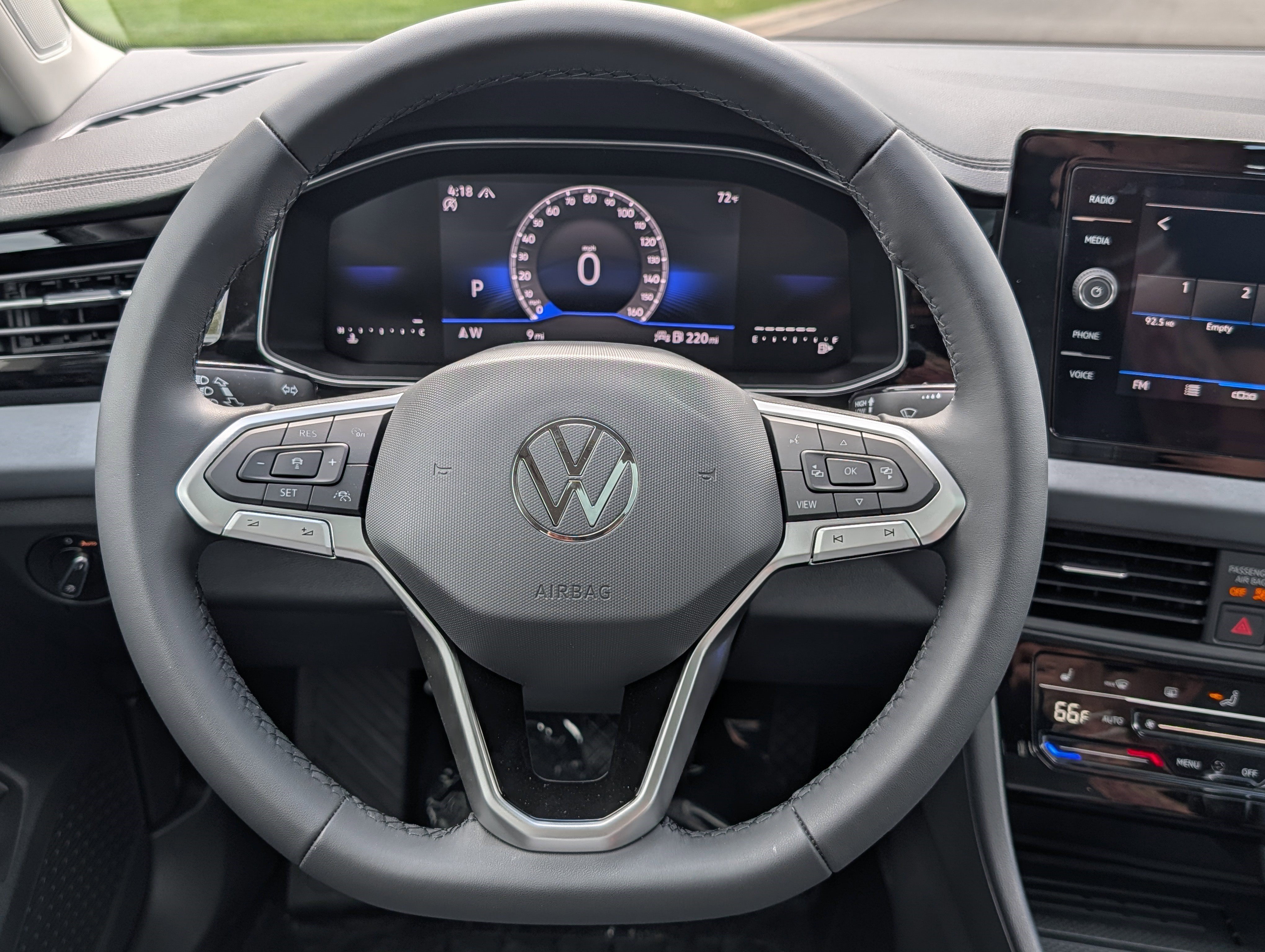 New 2026 Volkswagen Jetta SE FWD image 10