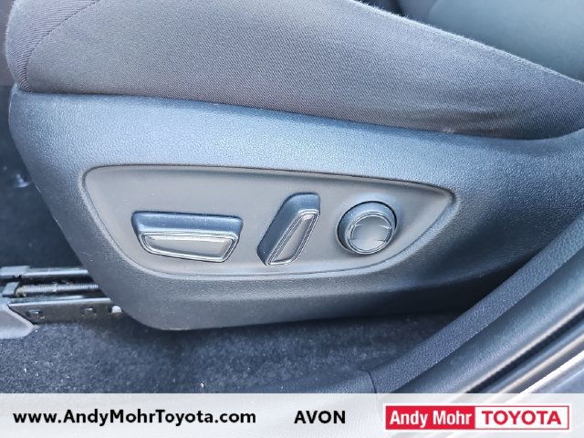 Used 2022 Toyota RAV4 XLE w/ XLE Grade Weather Package AWD/4WD image 14