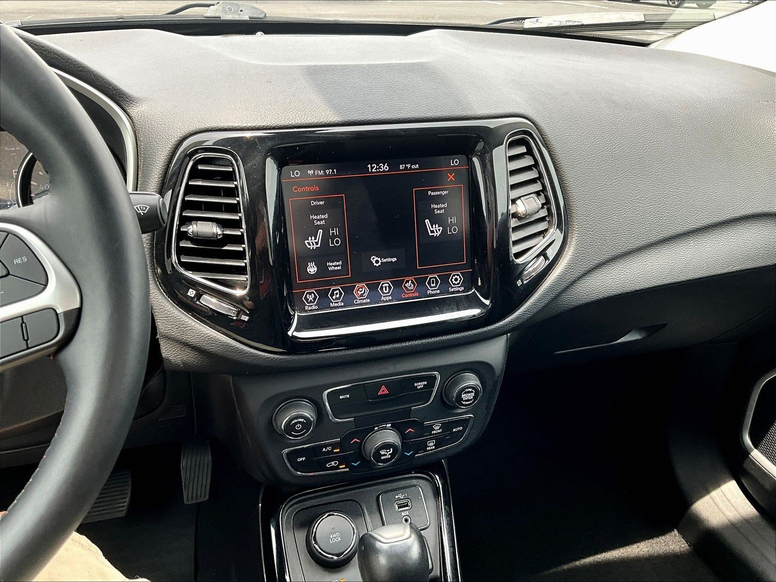 Used 2019 Jeep Compass Limited AWD/4WD image 15