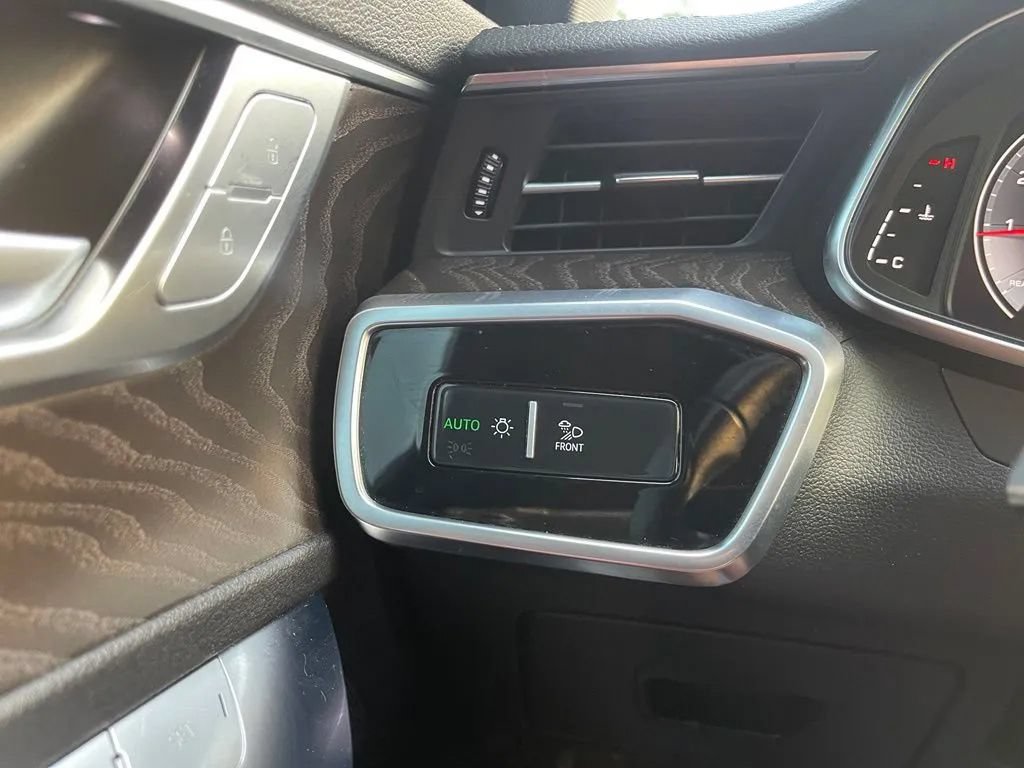 Used 2019 Audi A6 2.0T Premium Plus w/ Premium Plus Package AWD/4WD image 28