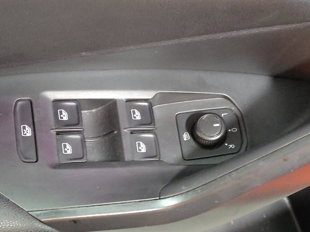 Used 2020 Volkswagen Jetta SEL FWD image 27