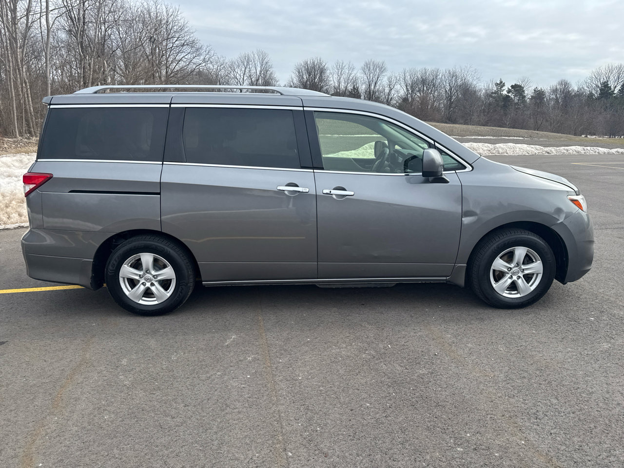 Used 2014 Nissan Quest SV image 4