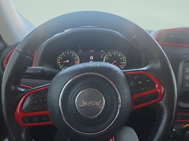 Used 2015 Jeep Renegade Limited AWD/4WD image 10