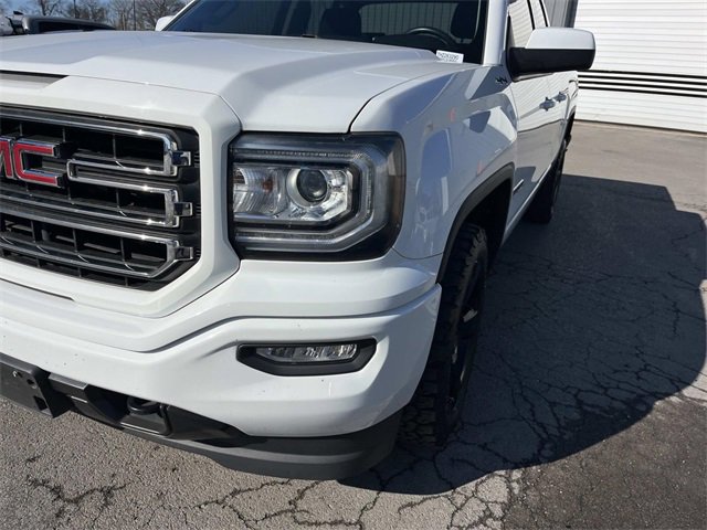 Used 2017 GMC Sierra 1500 SLE w/ SLE Value Package image 9