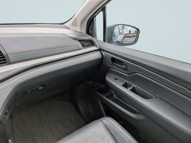 Used 2025 Honda Odyssey EX-L image 16