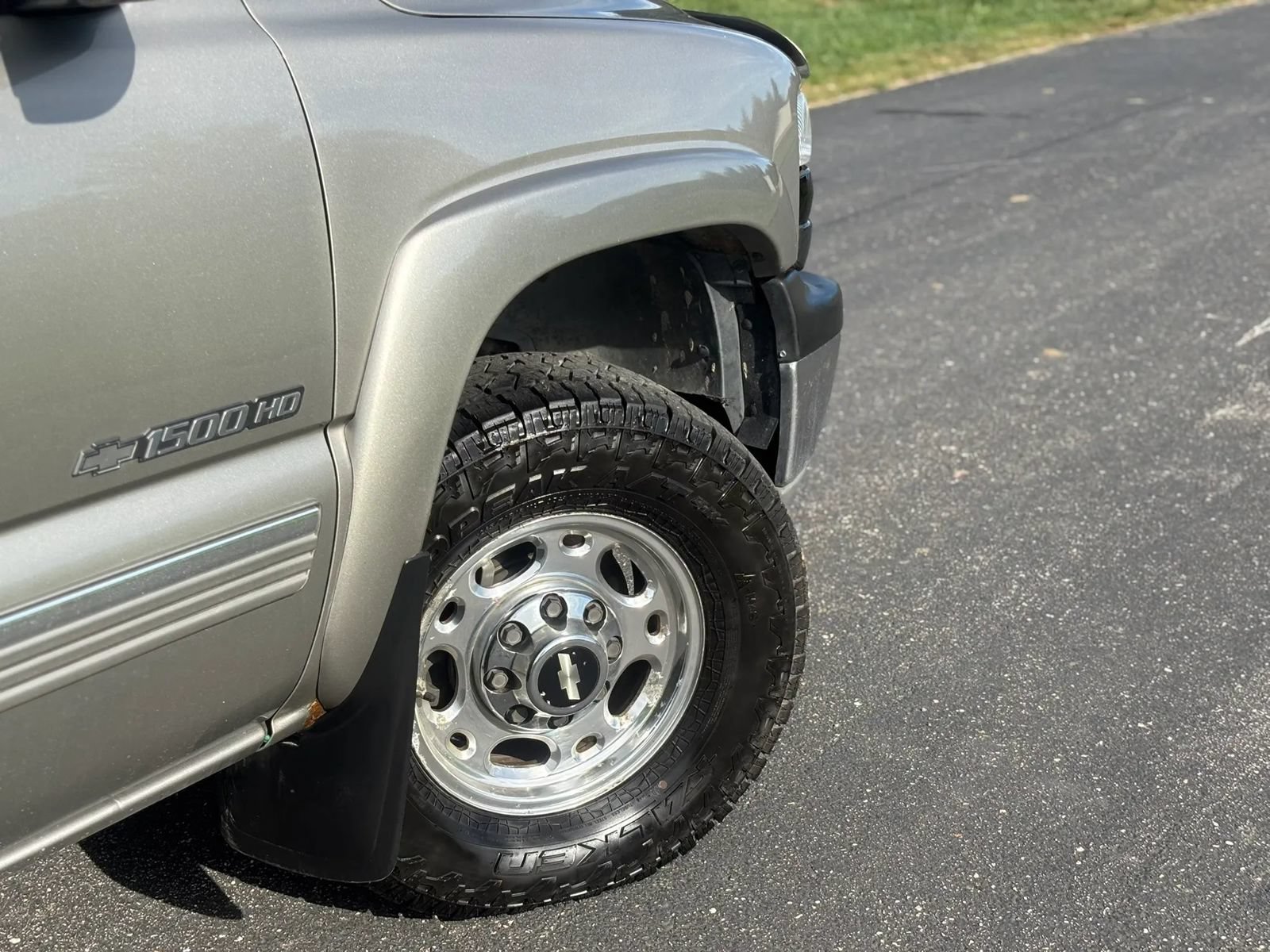 Used 2002 Chevrolet Silverado 1500 LT AWD/4WD image 17