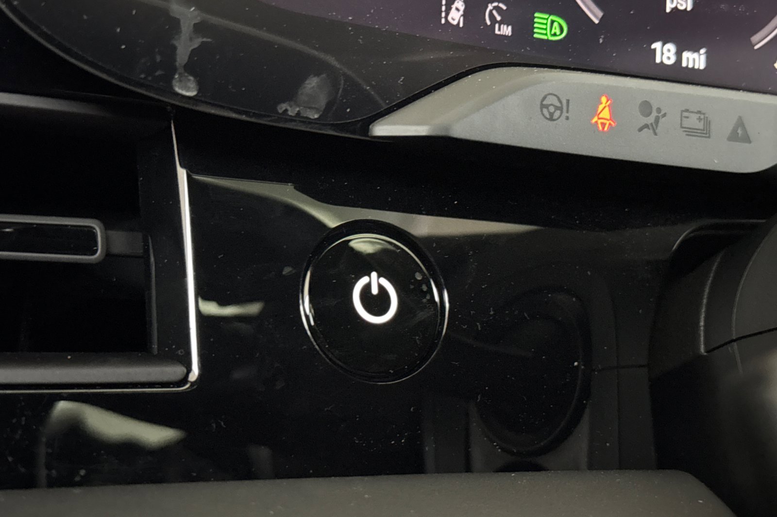 New 2025 Porsche Taycan GTS image 23