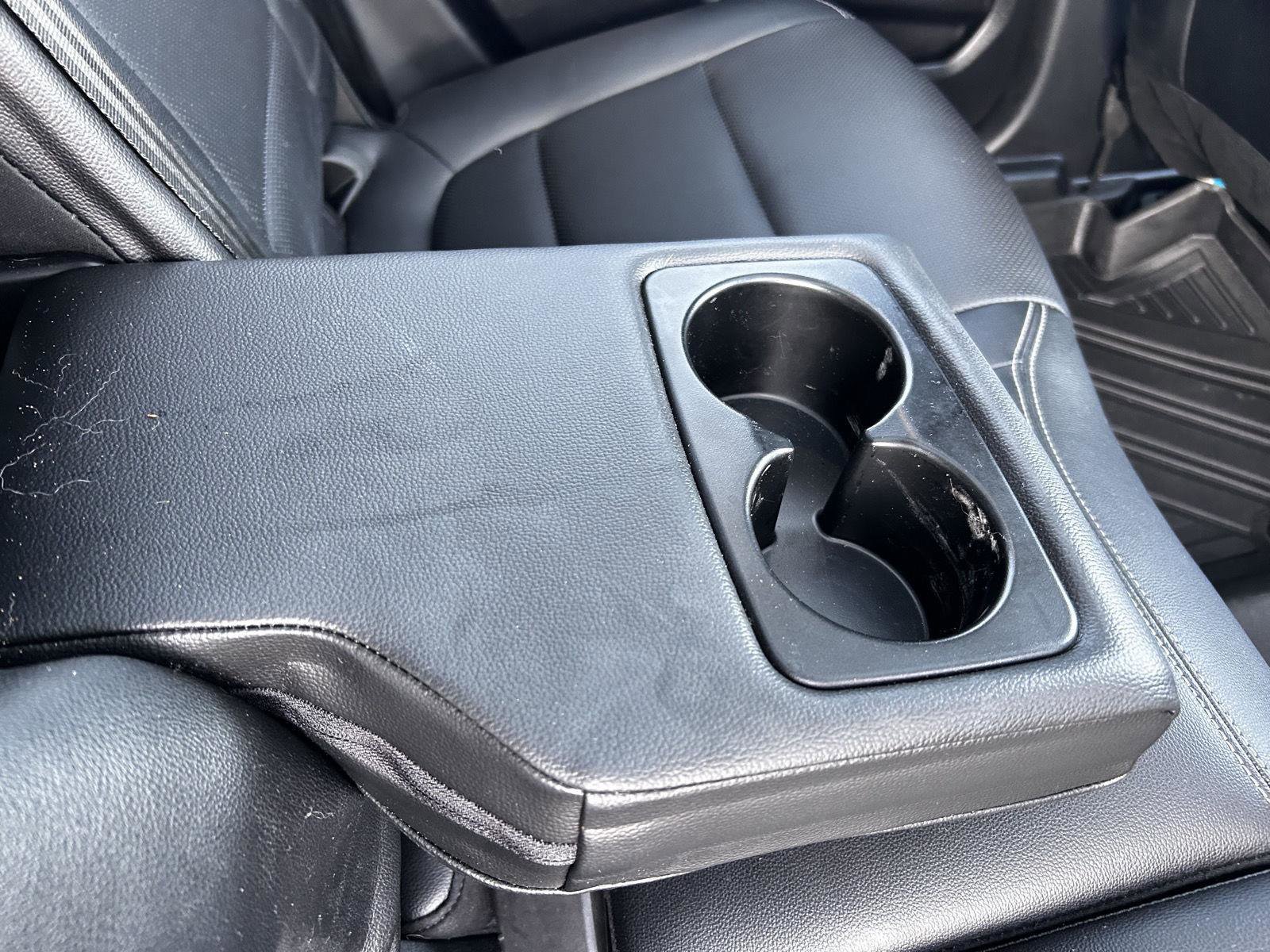 Used 2022 Ford Escape Titanium image 16