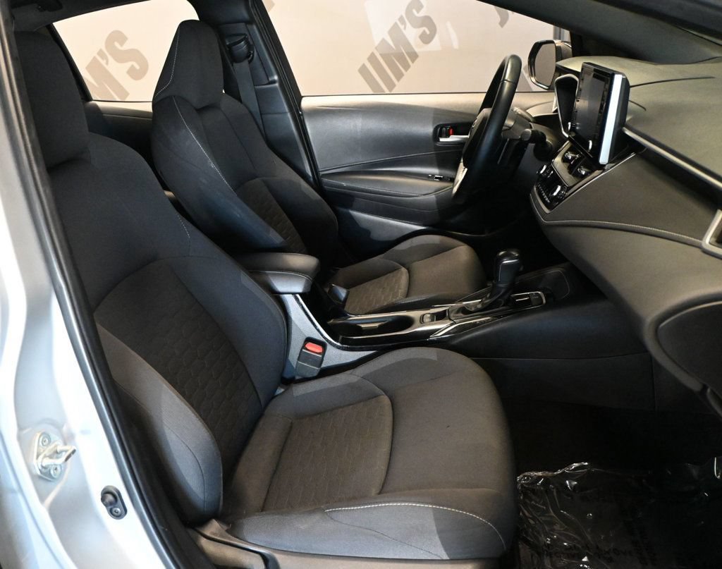 Used 2022 Toyota Corolla SE FWD image 17