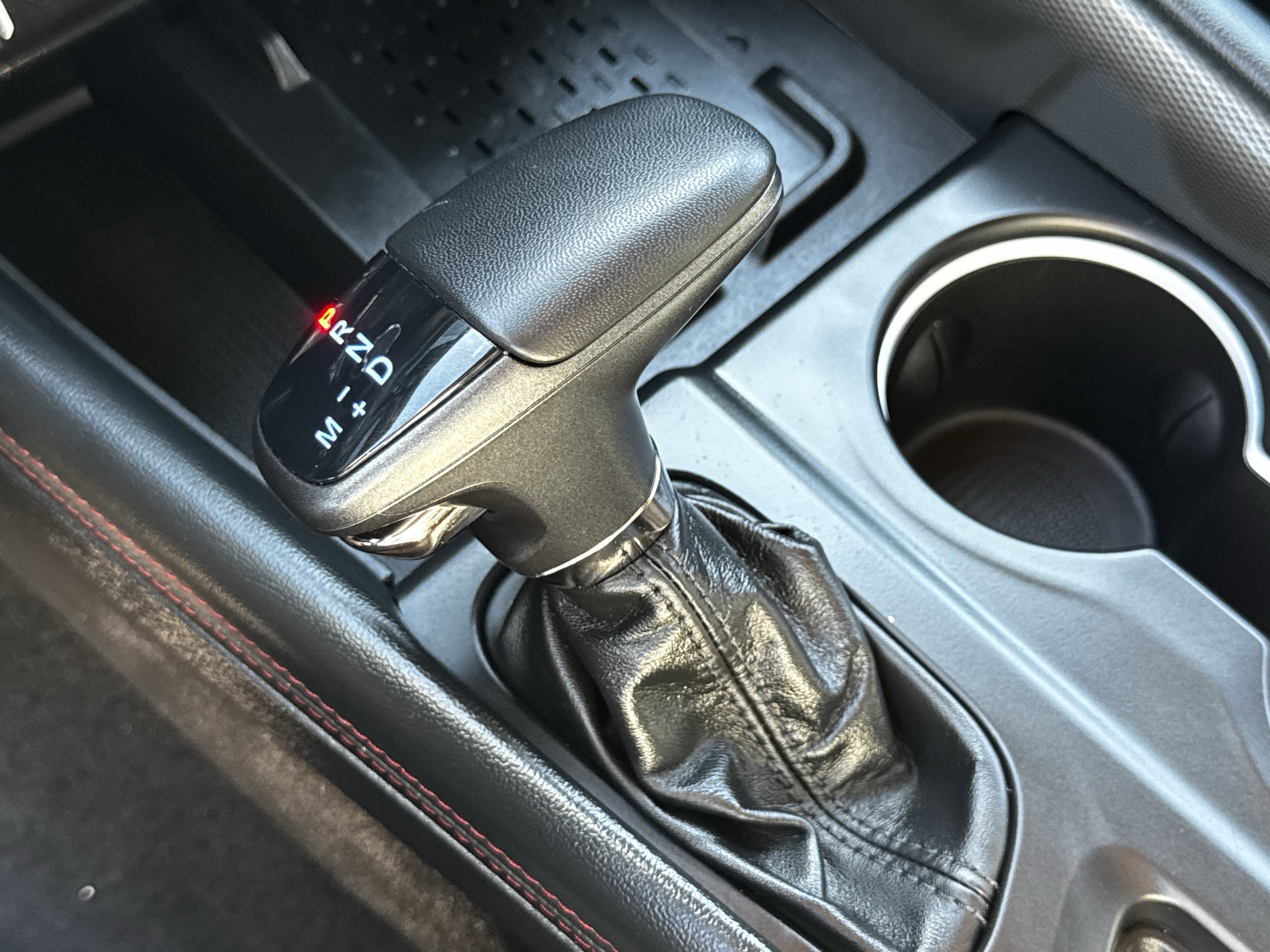 Used 2025 Dodge Durango GT image 23