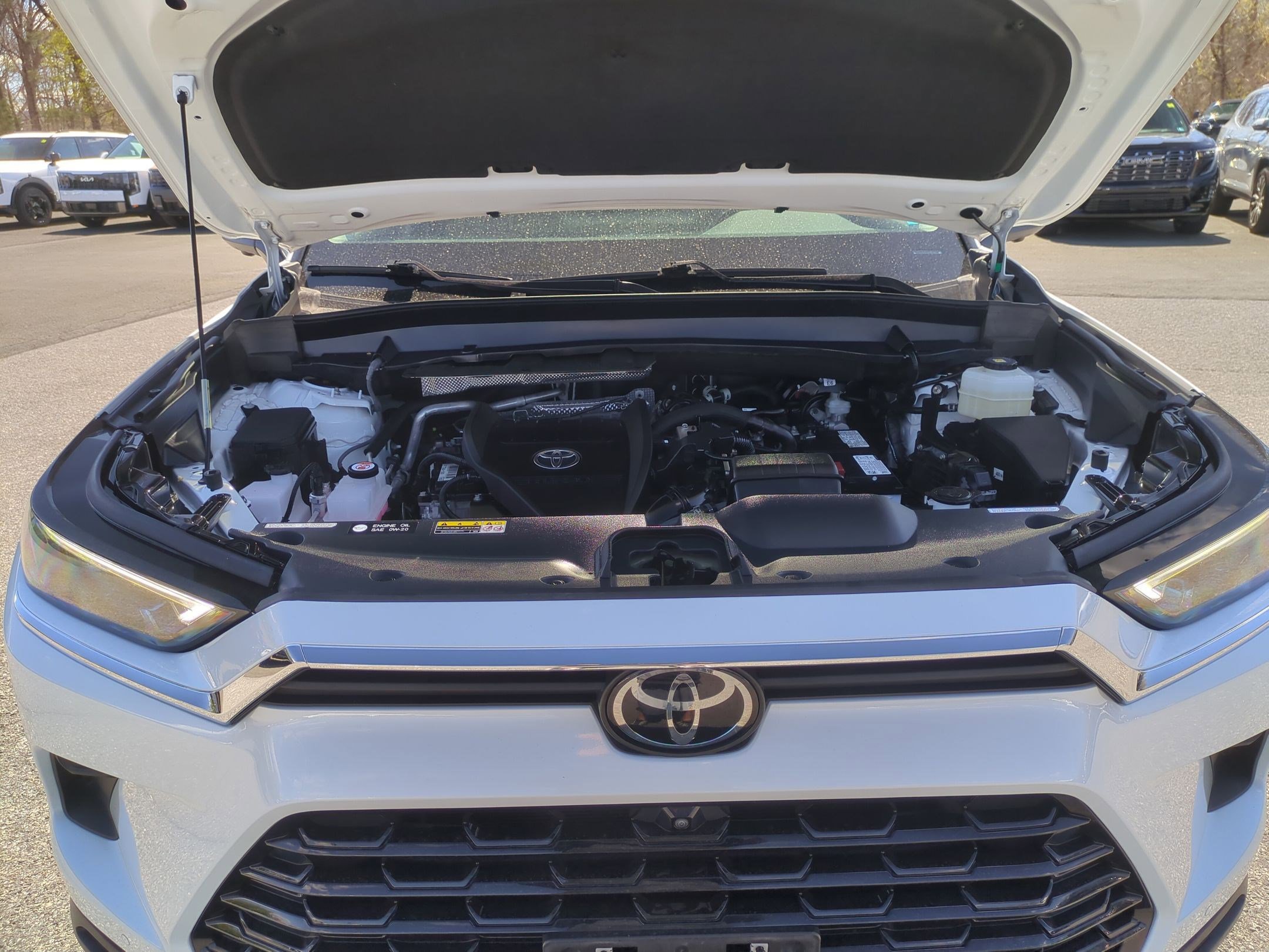 Used 2024 Toyota Grand Highlander Limited image 17