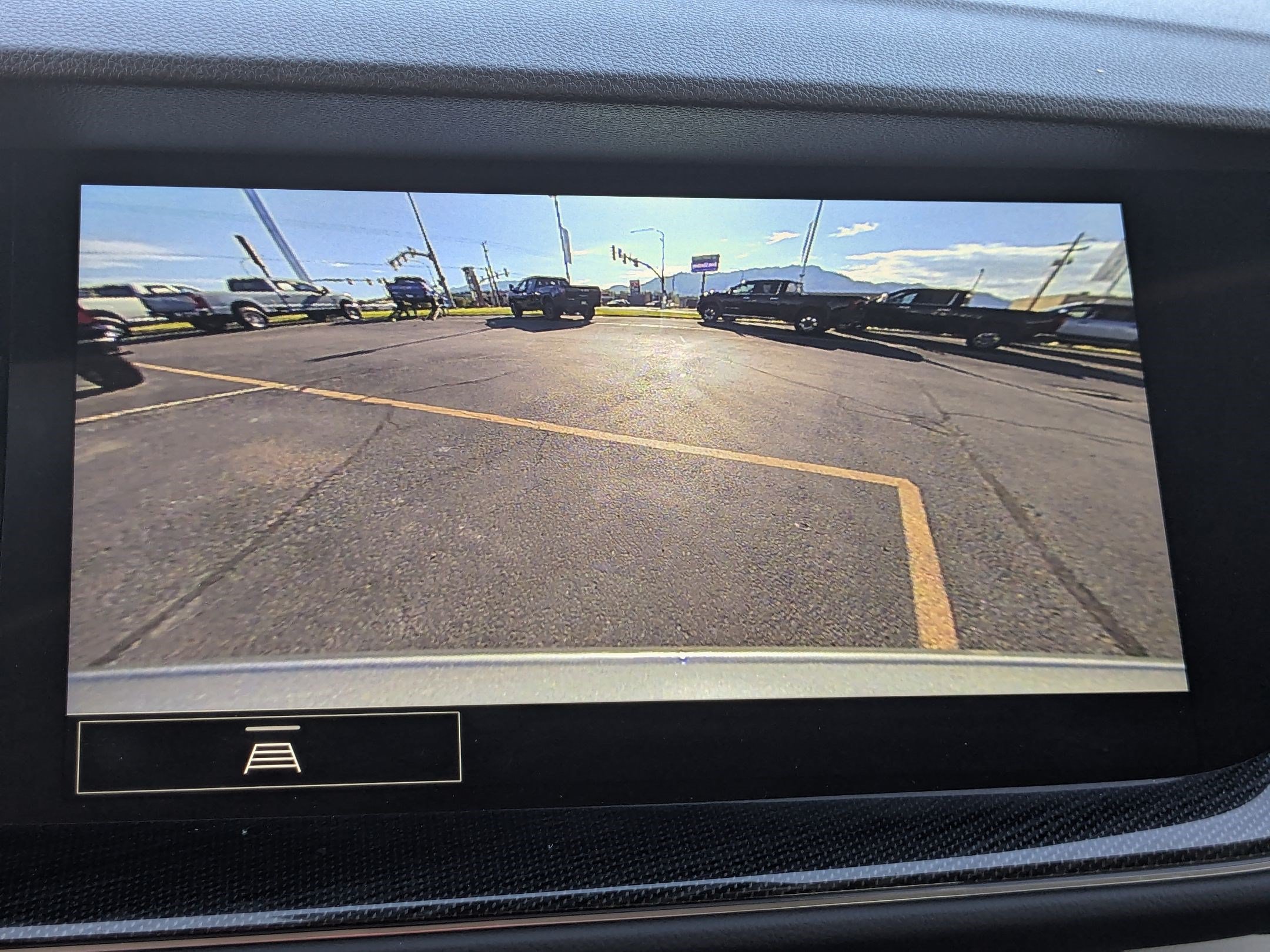 Used 2023 Buick Envision Preferred AWD/4WD image 23