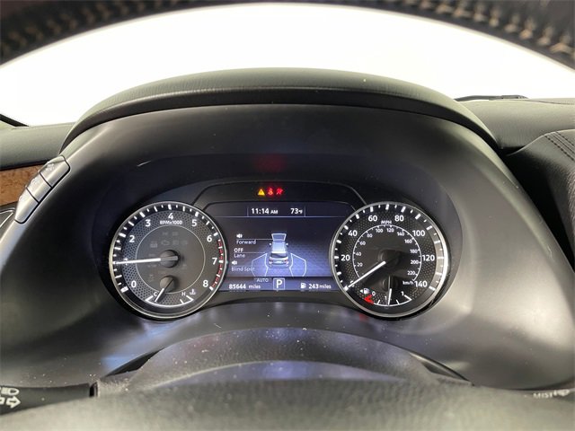 Used 2021 Nissan Armada SL w/ Captain's Chairs Package image 5