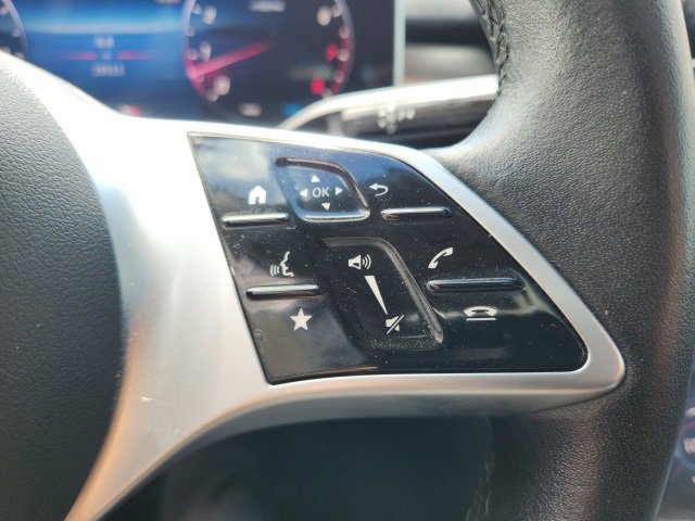 Used 2025 Mercedes-Benz C 300 Sedan image 32