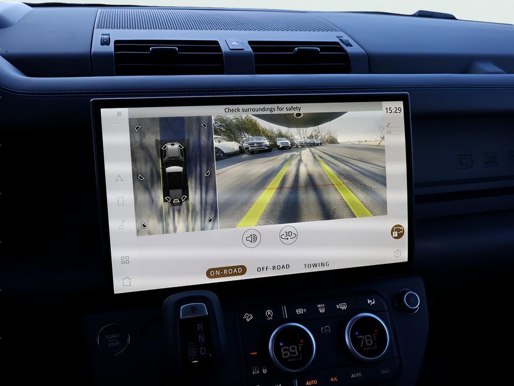 New 2026 Land Rover Defender 110 X-Dynamic SE image 22