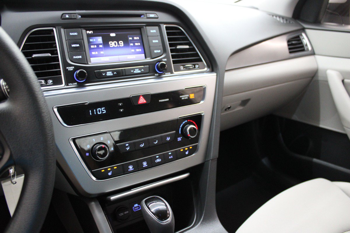 Used 2015 Hyundai Sonata Sport FWD image 19