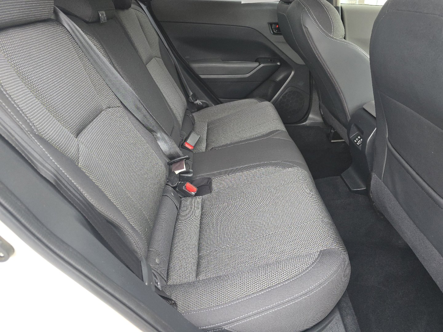 Used 2024 Subaru Crosstrek 2.0i Premium AWD/4WD image 17