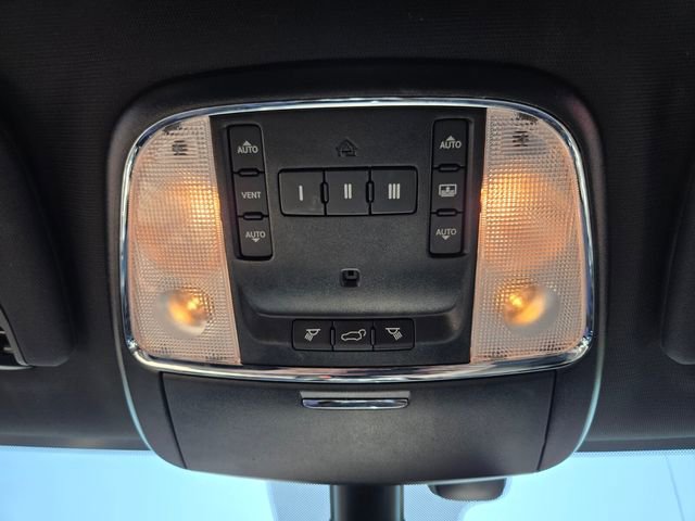Used 2019 Jeep Grand Cherokee Limited w/ Luxury Group II AWD/4WD image 24