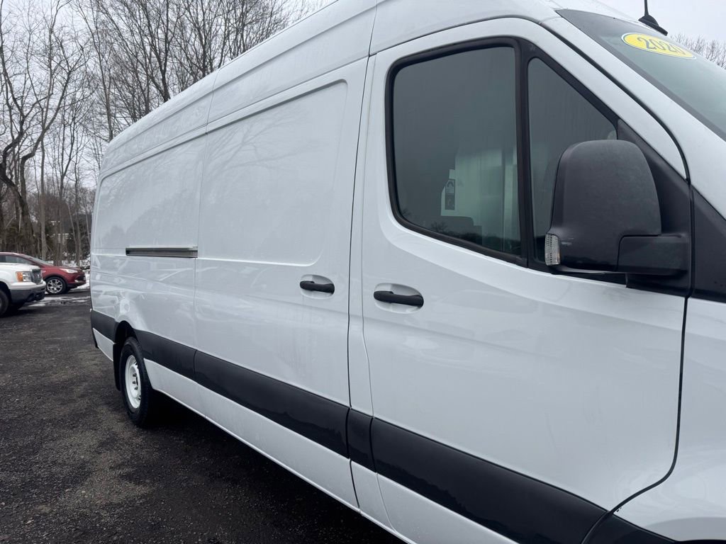Used 2020 Mercedes-Benz Sprinter 2500 image 7