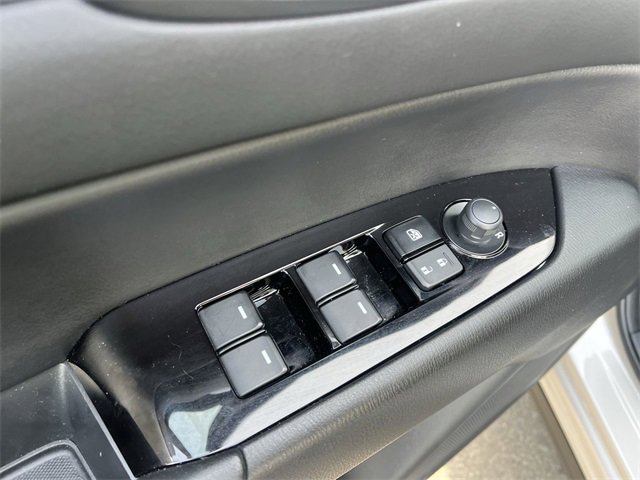 Certified 2025 MAZDA CX-5 AWD 2.5 S w/ Preferred Package image 13