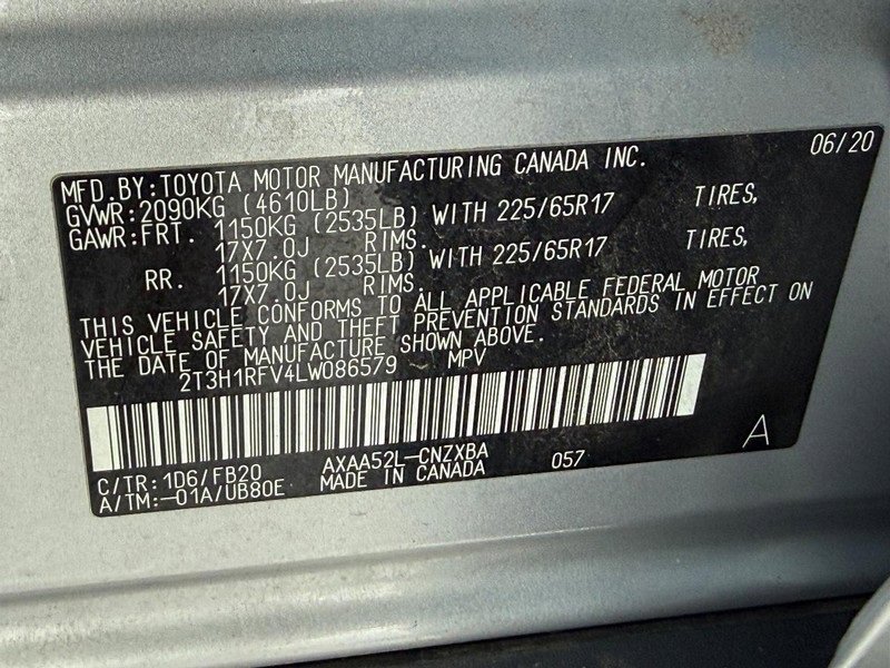 Used 2020 Toyota RAV4 LE w/ Carpet Mat Package image 31