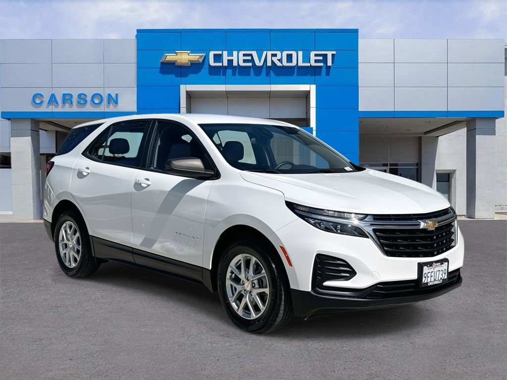 Used 2022 Chevrolet Equinox LS image 1