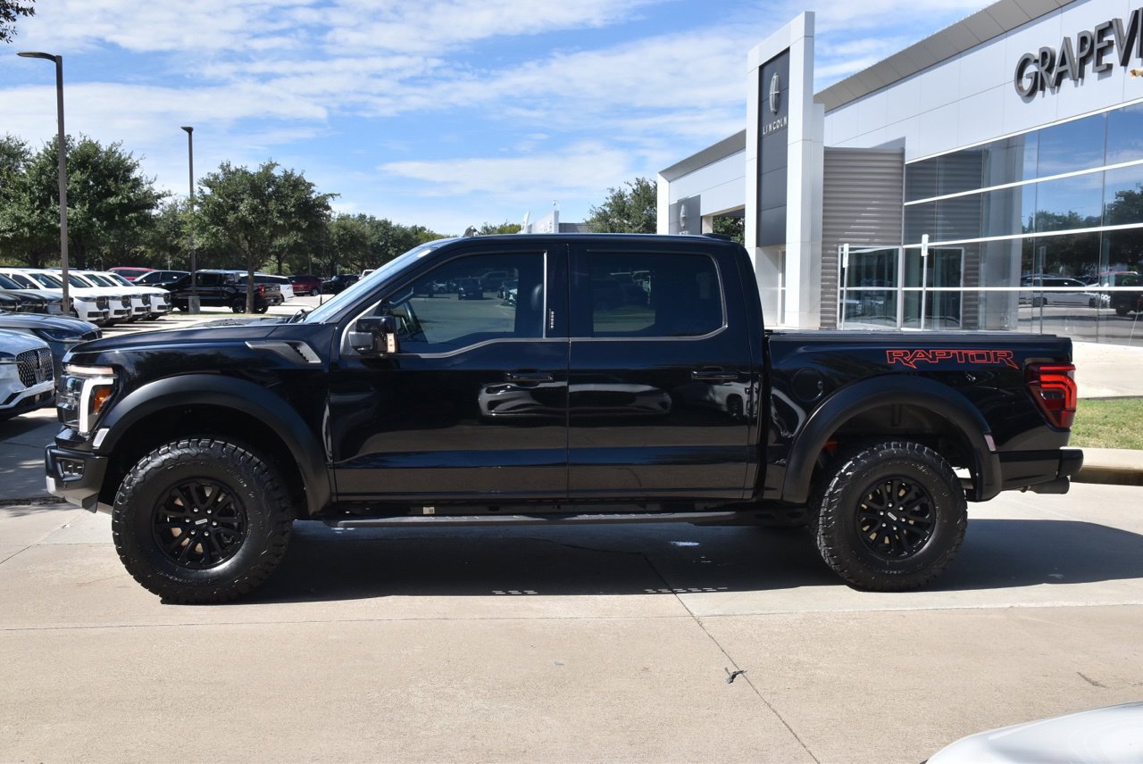 Used 2024 Ford F150 Raptor AWD/4WD image 12