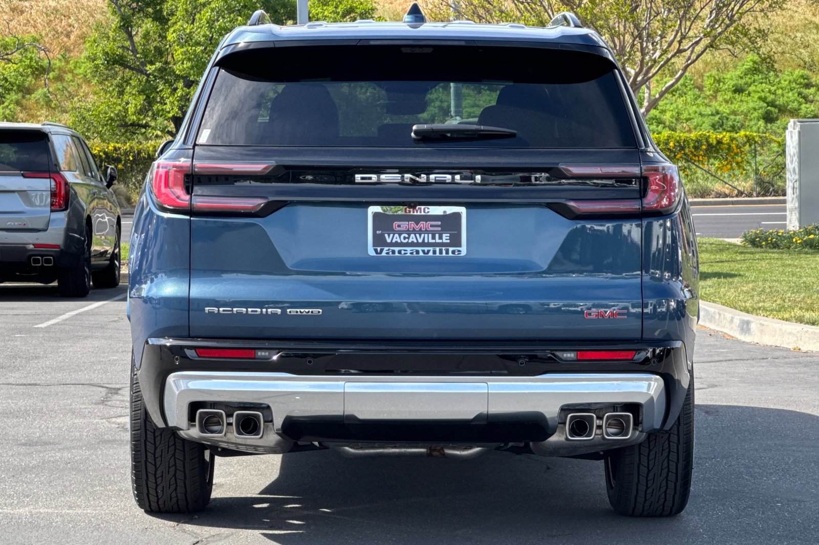 New 2026 GMC Acadia Denali w/ Super Cruise Package AWD/4WD image 6