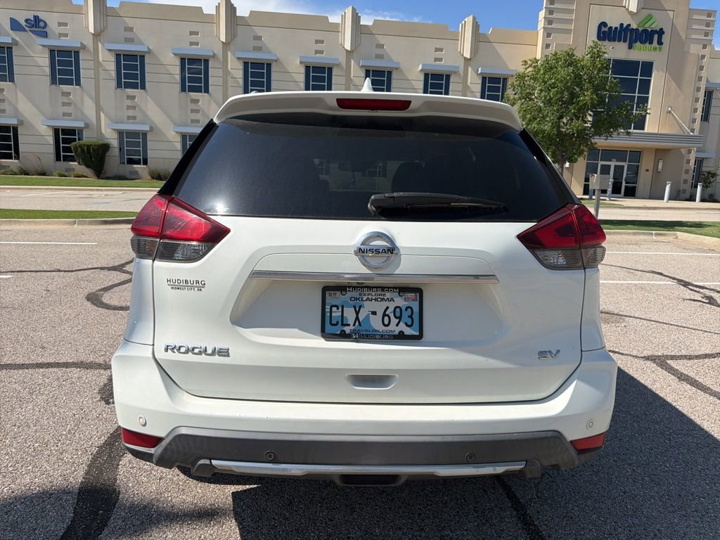 Used 2019 Nissan Rogue SV FWD image 4