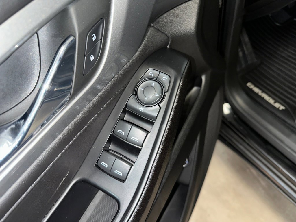 Certified 2023 Chevrolet Traverse LT image 5