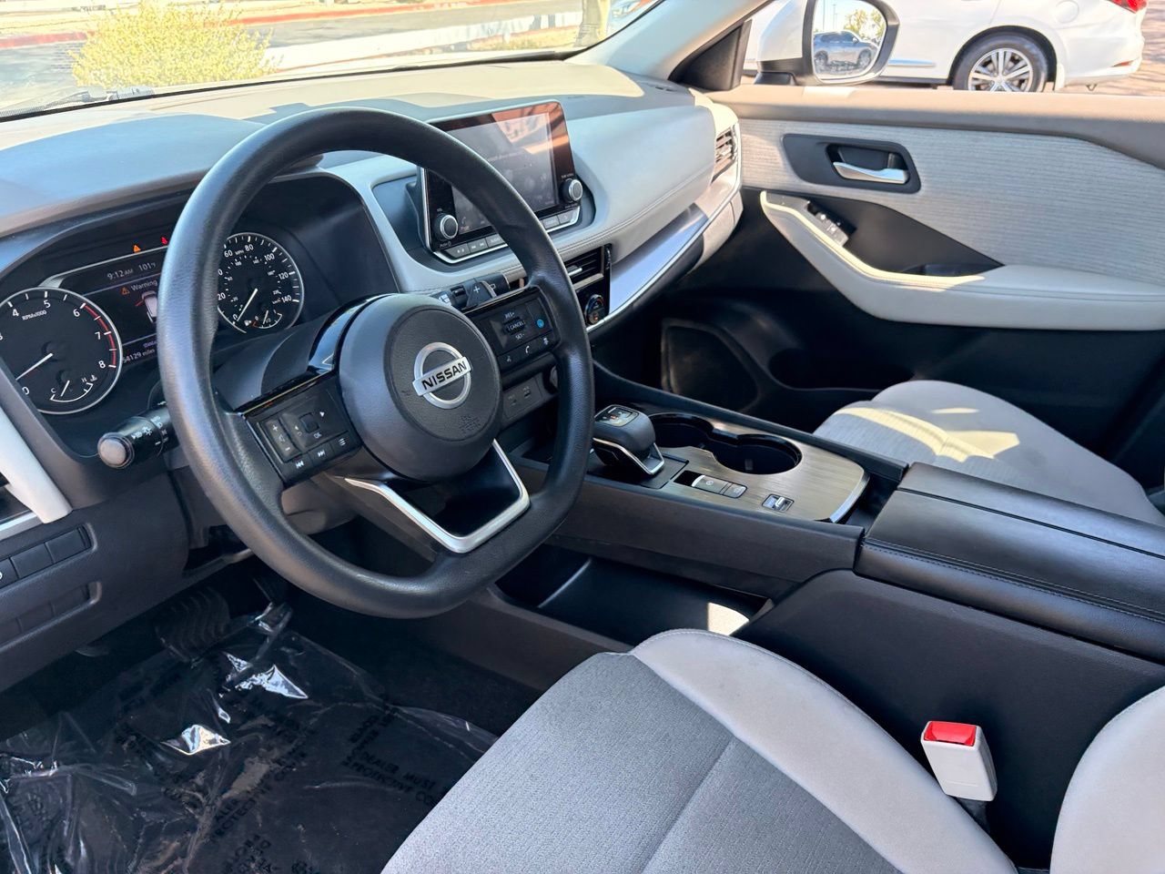 Certified 2021 Nissan Rogue SV FWD image 18