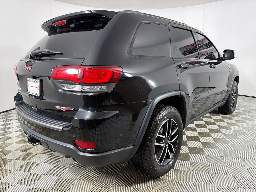 Used 2020 Jeep Grand Cherokee Trailhawk w/ Trailhawk Luxury Group AWD/4WD image 5