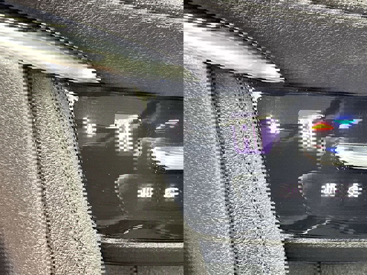 Used 2021 Cadillac XT5 Premium Luxury w/ LPO, Floor Liner Package image 29