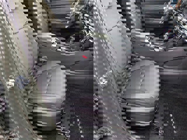 Certified 2025 Hyundai Santa Cruz SEL image 18