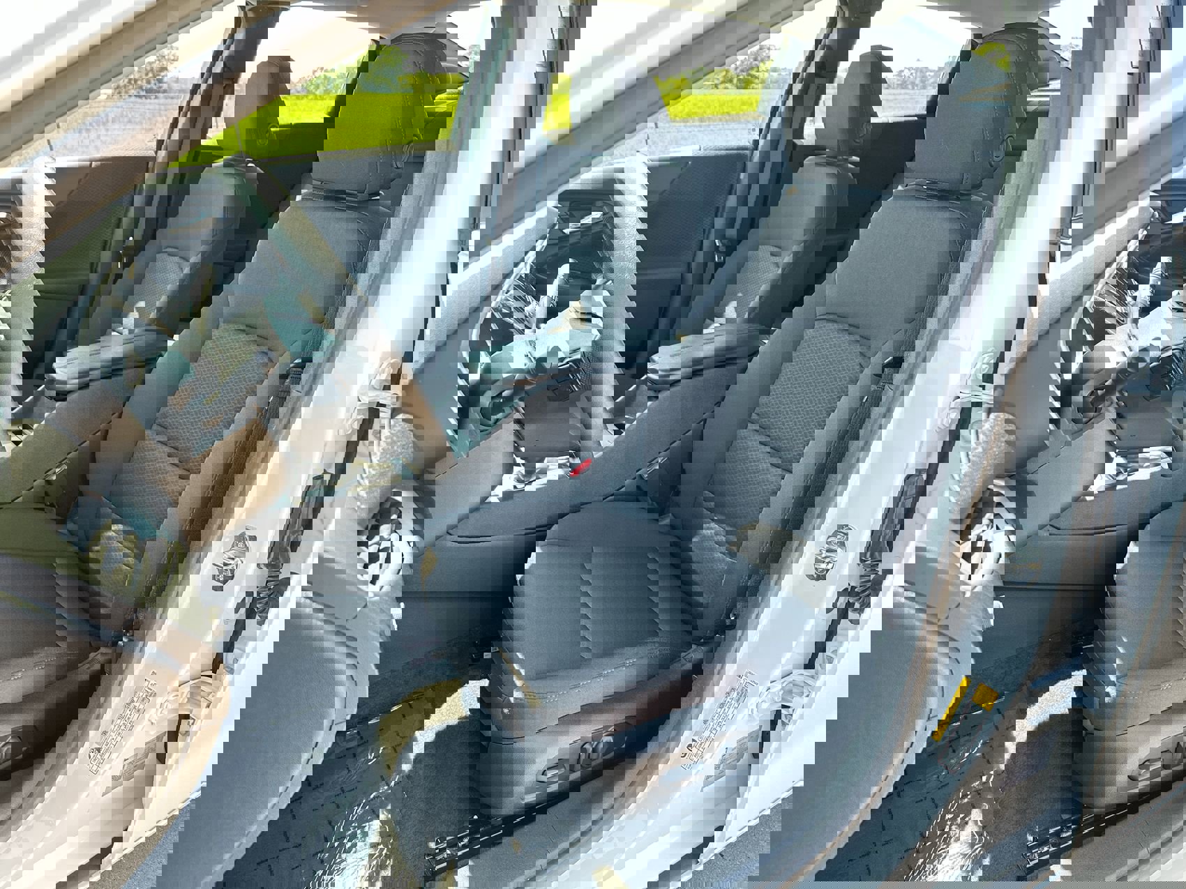 Used 2024 Chevrolet Malibu LT image 11