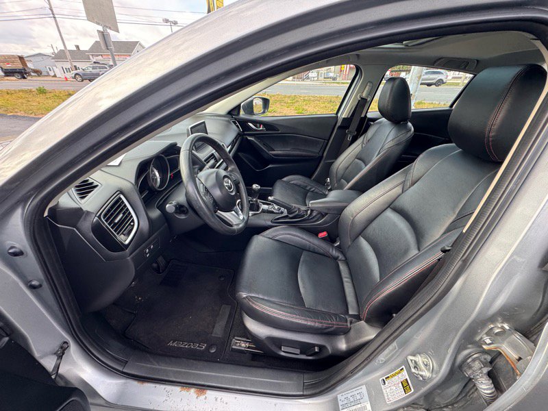 Used 2014 MAZDA MAZDA3 i Grand Touring image 9