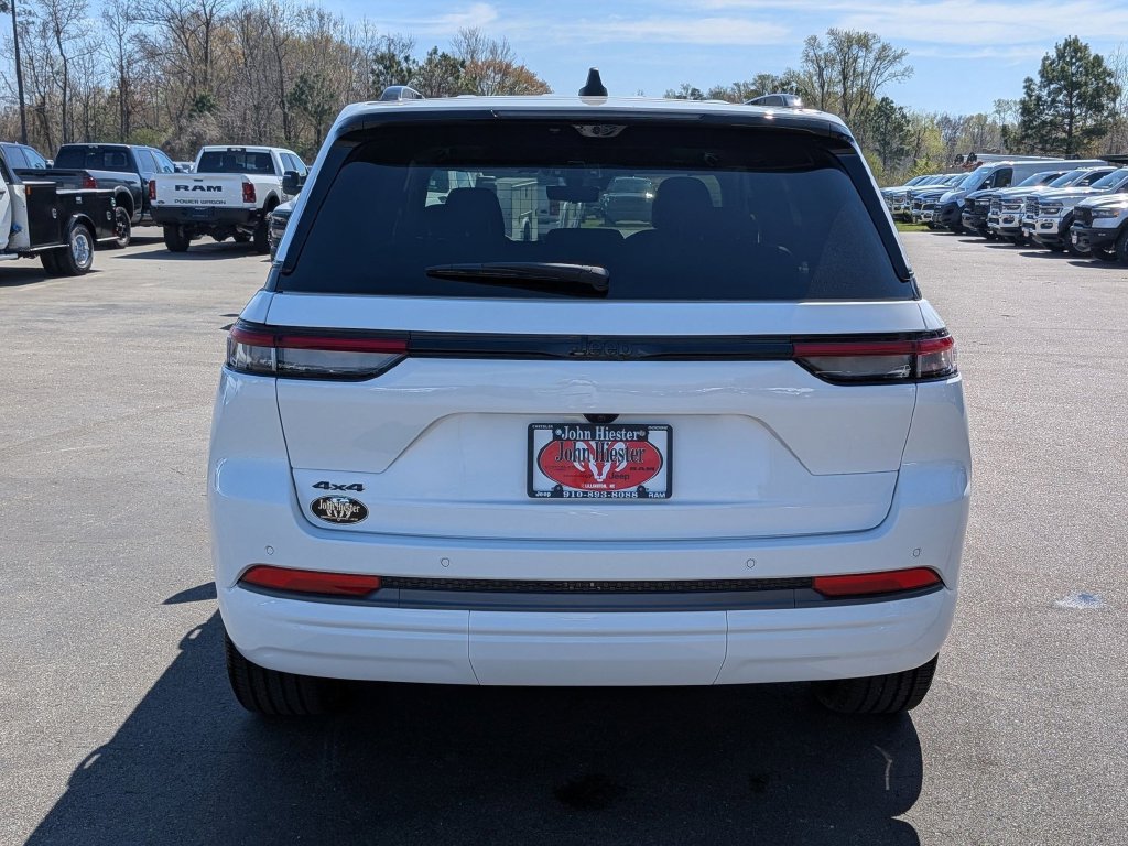 New 2026 Jeep Grand Cherokee Limited AWD/4WD image 7