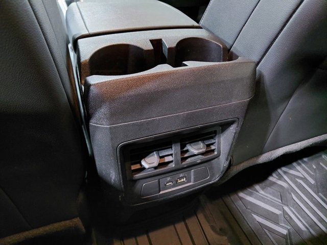 Used 2024 Chevrolet Colorado LT w/ LT Convenience Package III image 42