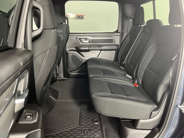 New 2026 RAM 1500 4x4 Crew Cab image 28