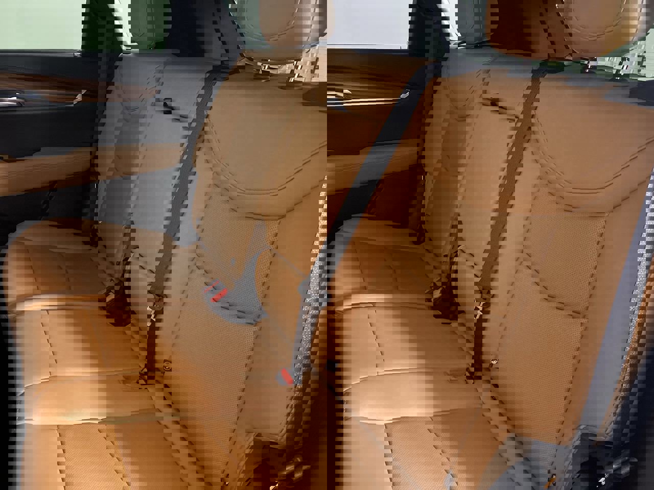 Certified 2022 Cadillac XT5 Premium Luxury image 15