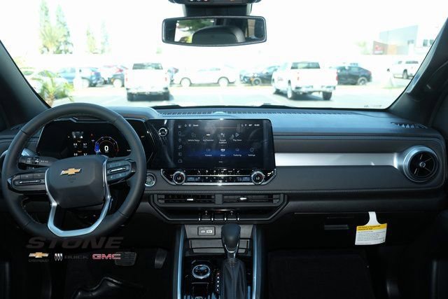 Used 2025 Chevrolet Colorado LT w/ LT Convenience Package AWD/4WD image 25