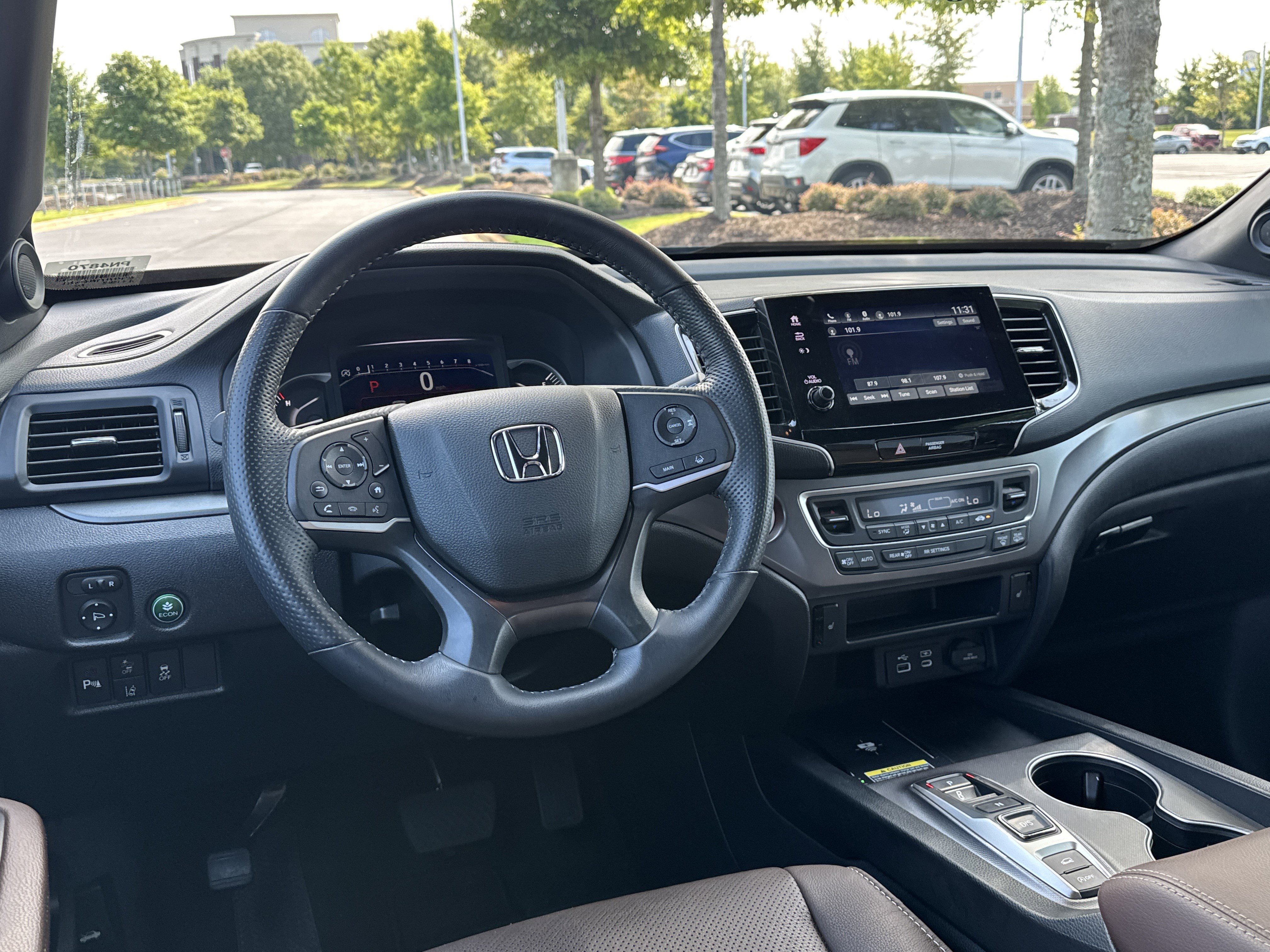 Used 2025 Honda Passport EX-L image 28