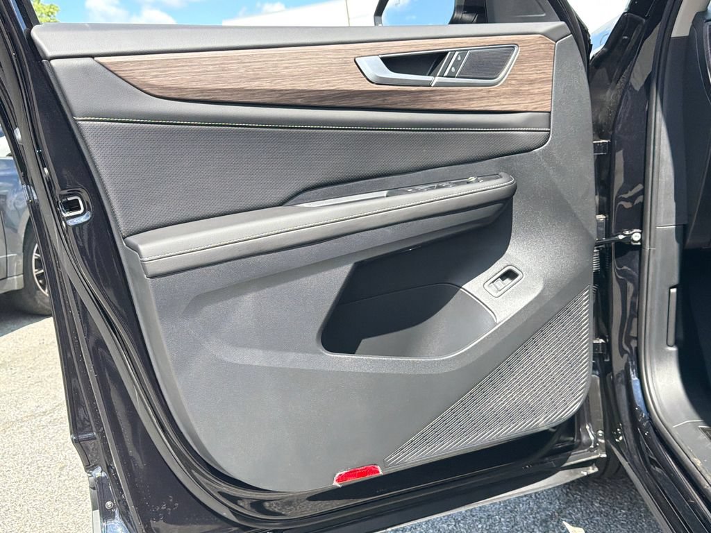 New 2026 Volkswagen Atlas SEL AWD/4WD image 17
