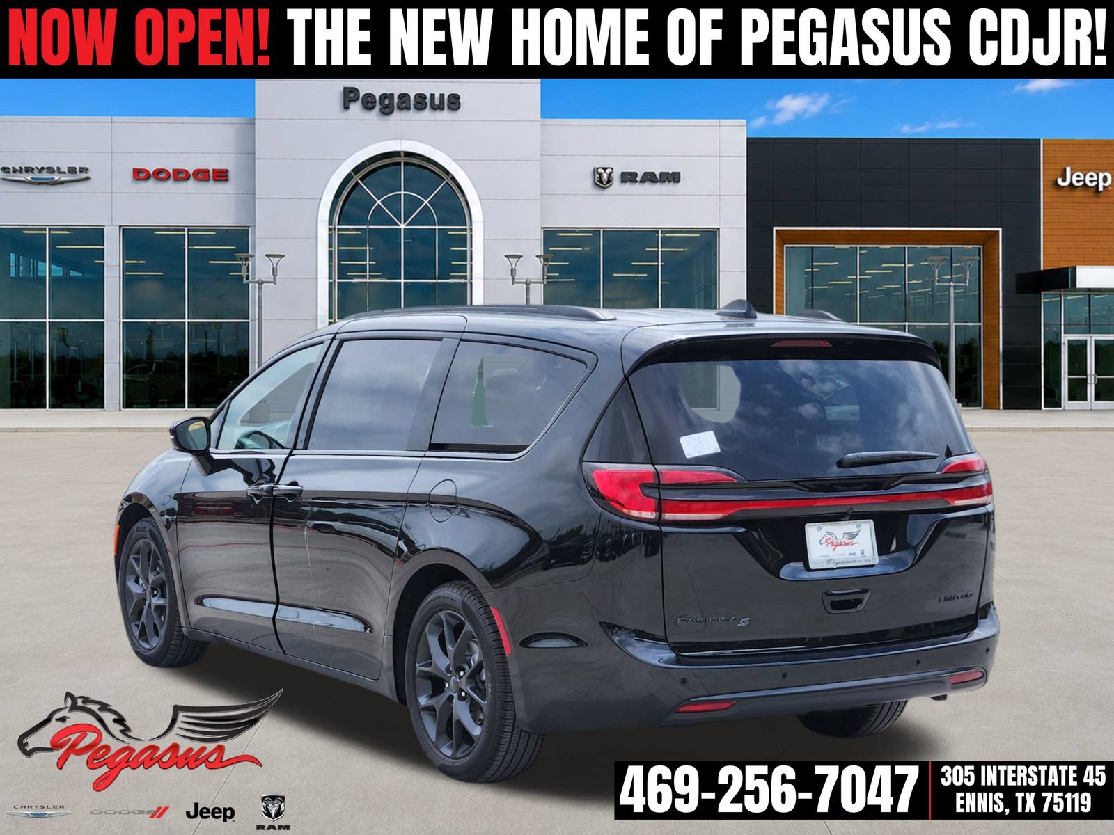 New 2027 Chrysler Pacifica Limited w/ S Appearance Package FWD image 5